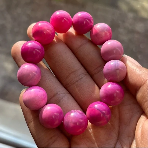 Pink Agate Crystal Bracelet 16mm - Picture 3 of 11